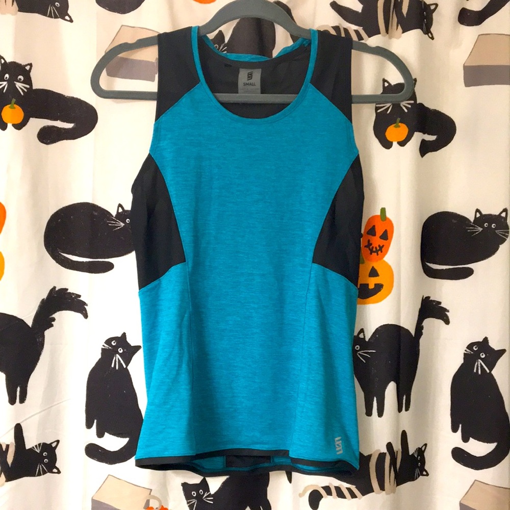 Exercise tank